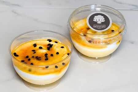 Мусс манго-маракуйя