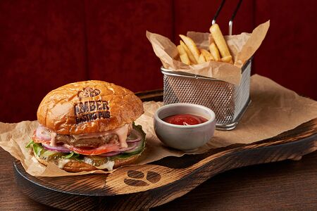 Бургер с котлетой из говядины