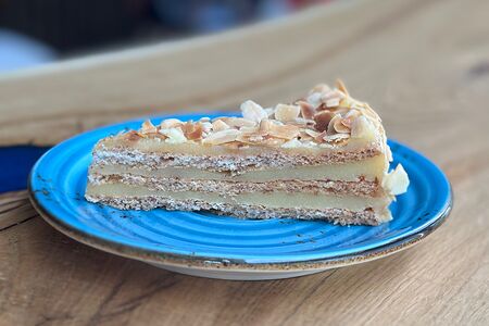 Торт миндальный