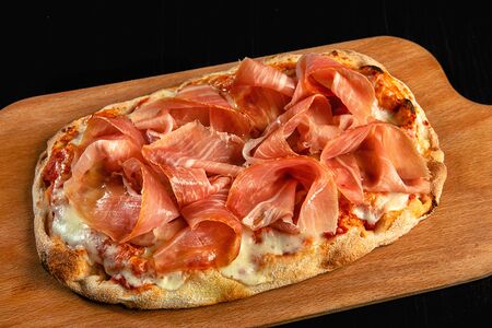 Прошутто крудо