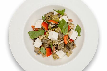 Греческий салат на гриле