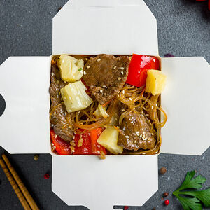 По-гавайски с говядиной и лапшой фунчоза