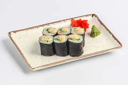 Ролл с чукой