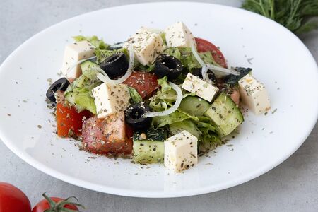 Салат греческий