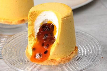 Суфле манго-маракуйя