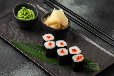 Маки лосось