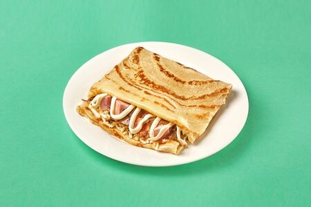 Блин с курицей и грибами