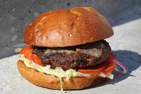 BBQ с копчёным сулугуни