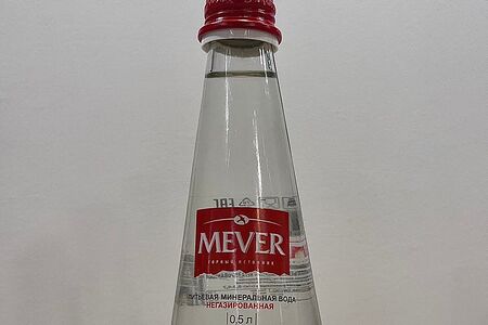 Негазированная вода Mever