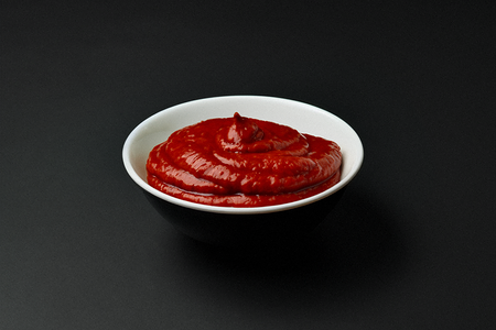 Красный острый