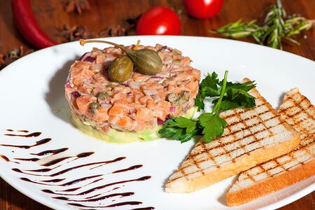 Тартар из лосося