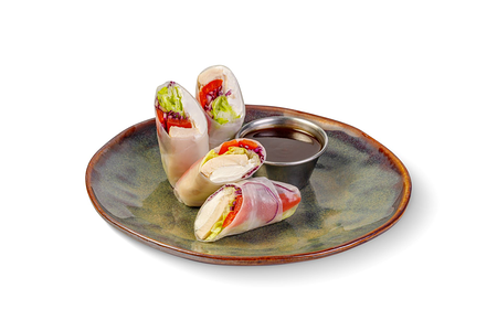 Спринг-ролл с курицей