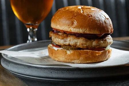 Бургер с курицей