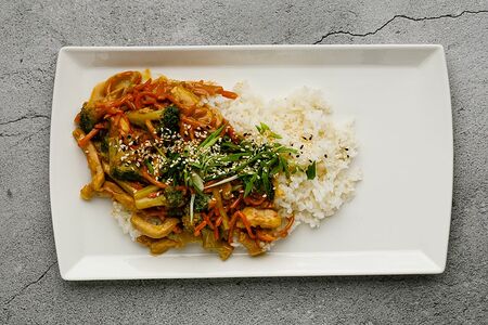 Курица в сливках с брокколи