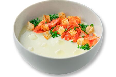 Картофельный крем-суп с чоризо