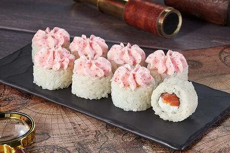 Ролл Фудзияма с лососем