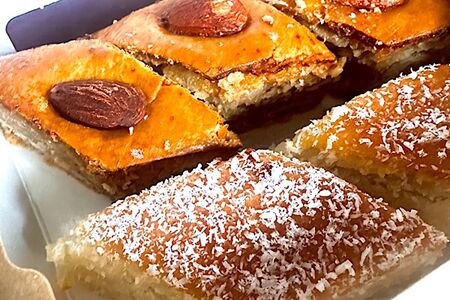 Пахлава с орехами и кокосом