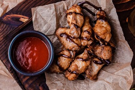 Куриные крылья в соусе терияки