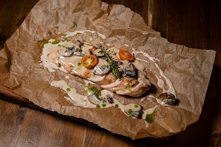 Филе индейки на гриле в сливочном соусе