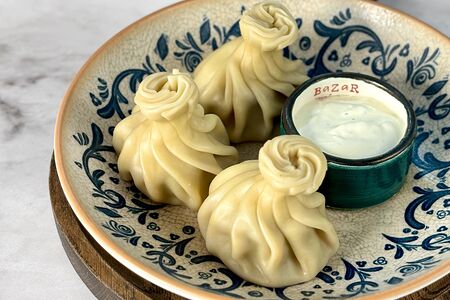 Хинкали с грибами и соусом бешамель