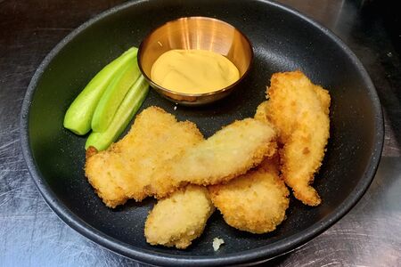 Куриные стрипсы