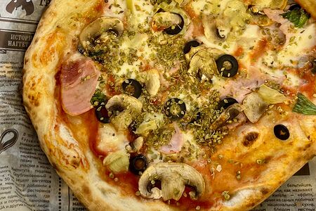 Неаполитанская пицца Капричоза