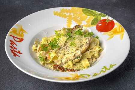 Паста Фетучини с Курицей и Грибами