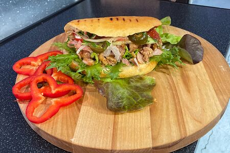 Восток-бургер с курицей