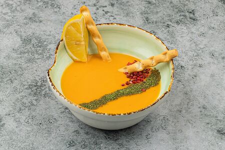 Крем-суп из чечевицы