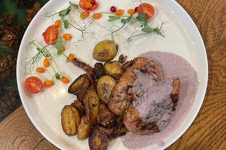 Медальоны из свинины