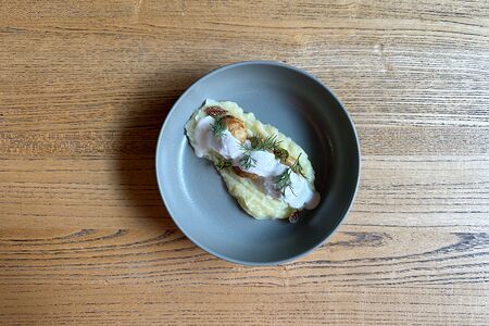 Запеченные фрикадельки из цыпленка с картофельным пюре