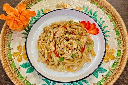 Удон с курицей