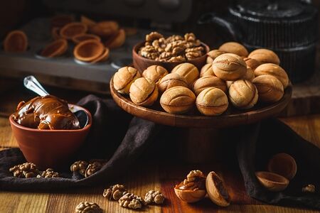 Орешки со сгущенкой