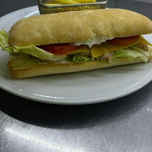 Сэндвич с куриной грудкой и фри