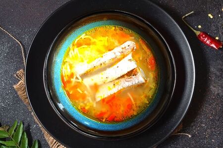 Куриный суп с лапшой