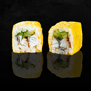 Ролл с угрем в маменори