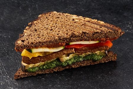 Вегетарианский сэндвич Тофу