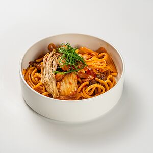 Удон с Кимчи и говядиной