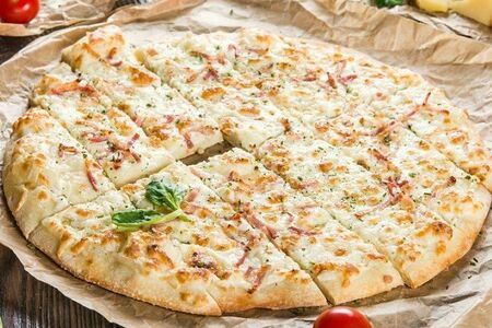 Сырные брусочки с беконом