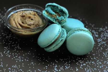 Макаронс Соленая карамель