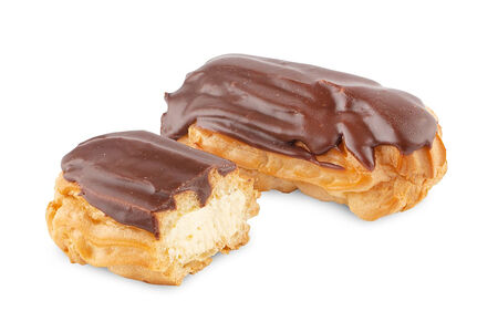 Пирожное заварное со сливочным кремом