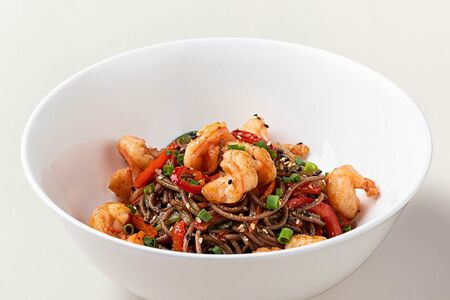 Гречневая лапша с креветками