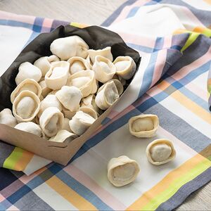 Пельмени со свининой и говядиной (полуфабрикат)