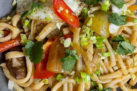 Лагман из говядины жареный