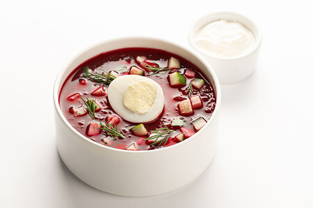 Холодный борщ