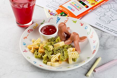 Макарошки с сосисками 