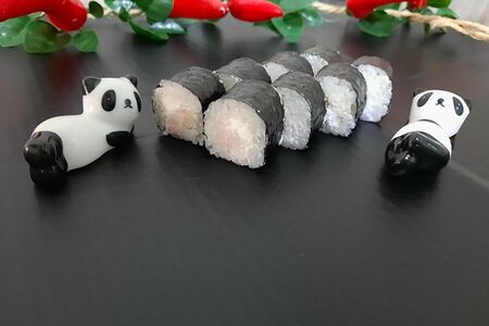 Маки с креветкой