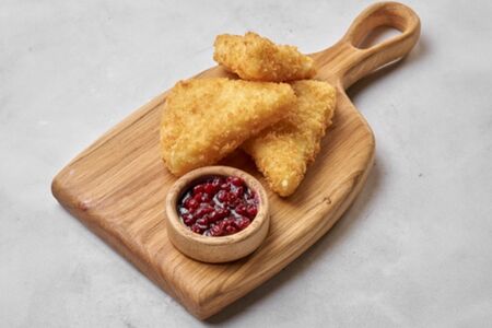 Сыр Сулугуни в хрустящей панировке