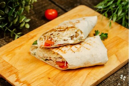 Двойная шаурма с куриным шашлыком