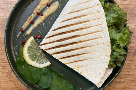 Тортилья с лососем